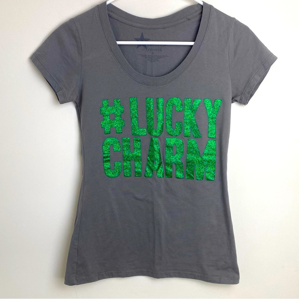 #LUCKY CHARM T-shirt Short Sleeve Scoop Neck Grey Green Glitter Lettering MED